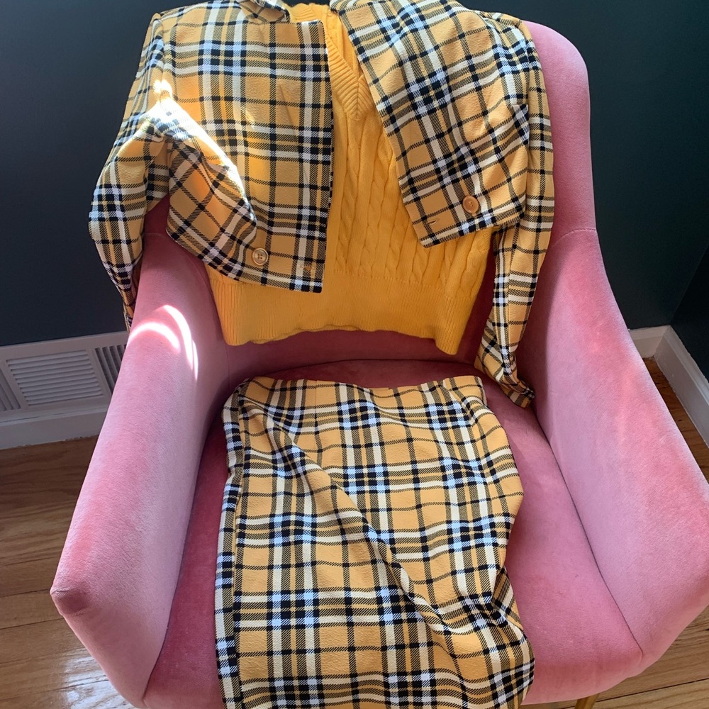 Cher from Clueless Halloween Costume.  Worn 1x.